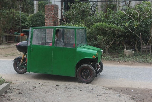Nghệ An: Người đàn ông tự chế xe ô tô điện giá 15 triệu đồng để chở con gái đi học mỗi ngày - Ảnh 9.