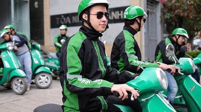 “Xe ôm công nghệ” của Mai Linh tung ra mức cước tương đương Uber, Grab