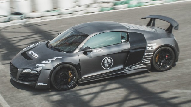 Chiêm ngưỡng Audi R8 độ Prior Design tại Sài Gòn