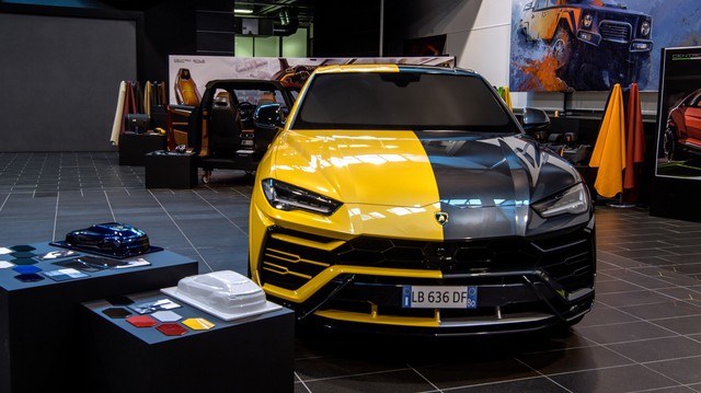 Kỳ công chọn cấu hình cho chiếc Lamborghini Urus đầu tiên về Việt Nam