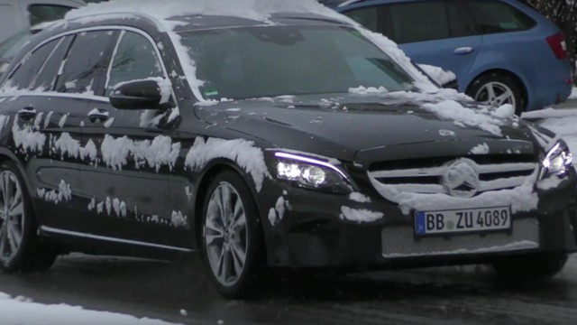 Mercedes-Benz C-Class 2019 sẽ có đèn pha đẹp hơn cả S-Class?