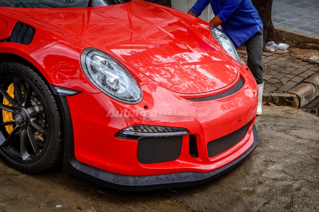 Cận cảnh siêu xe Porsche 911 GT3 RS mà Cường Đô-la mới tậu - Ảnh 5.
