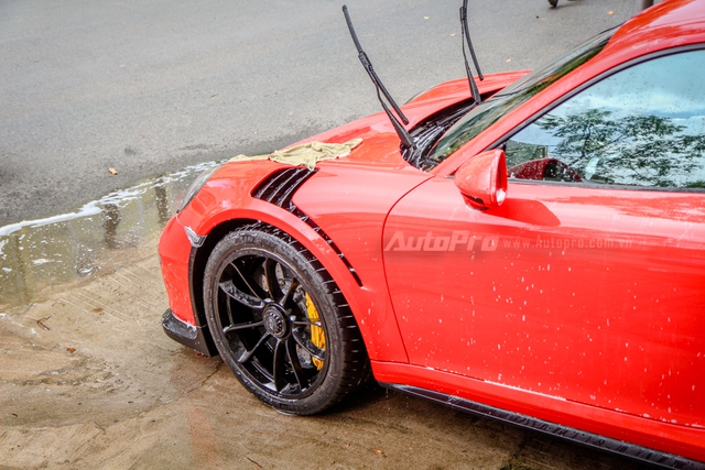 Cận cảnh siêu xe Porsche 911 GT3 RS mà Cường Đô-la mới tậu - Ảnh 6.