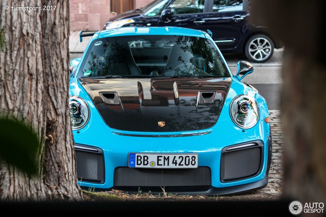 Bắt gặp vua tốc độ mới trong gia đình Porsche 911 lăn bánh trên phố - Ảnh 4.