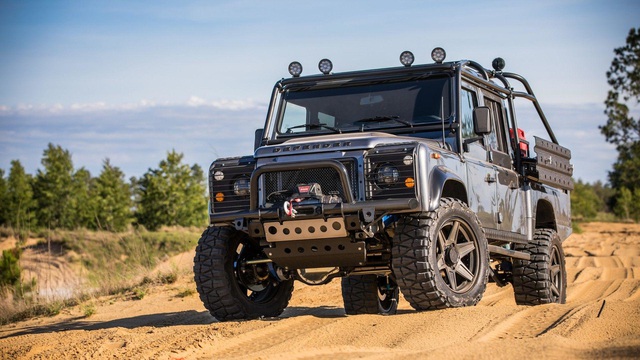 Chiếc Land Rover Defender trong mơ của những người đam mê off-road