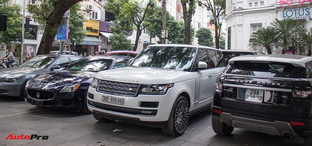 9 xe sang Range Rover tập kết ở Hà Nội - Ảnh 7. 9 xe sang Range Rover tập kết ở Hà Nội - Ảnh 7.