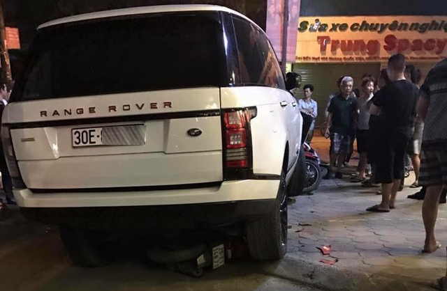 Hà Nội: Trộm xe Range Rover 8 tỷ Đồng gây tai nạn kinh hoàng trên phố - Ảnh 3.