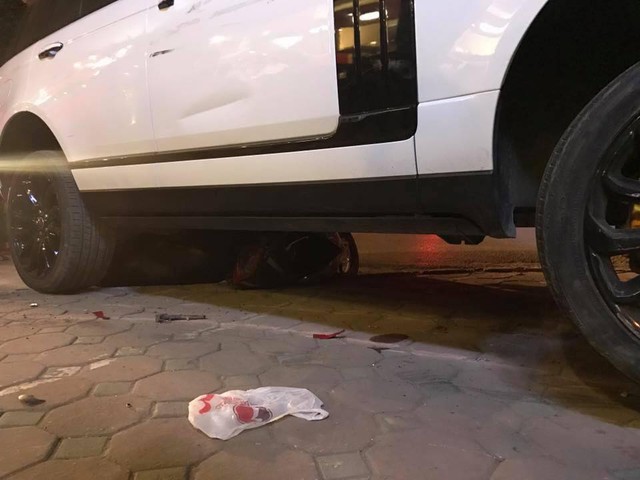 Hà Nội: Trộm xe Range Rover 8 tỷ Đồng gây tai nạn kinh hoàng trên phố - Ảnh 4.