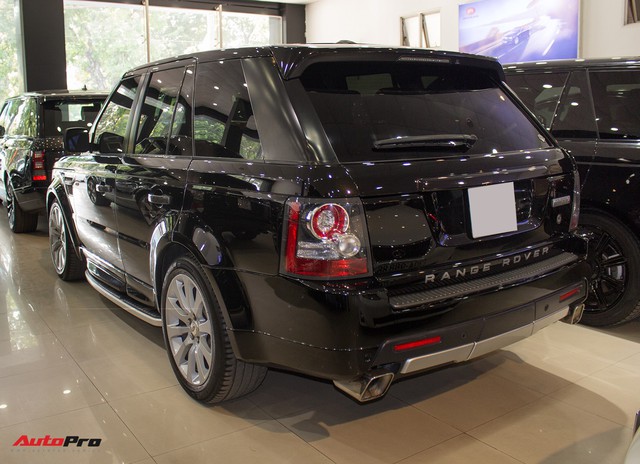 Range Rover Sport Autobiography cũ rao bán giá gần 2 tỷ đồng - Ảnh 1.
