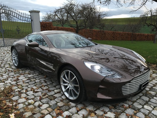 Siêu phẩm Aston Martin One-77 gần như mới tinh rao bán 56 tỷ Đồng - Ảnh 6.