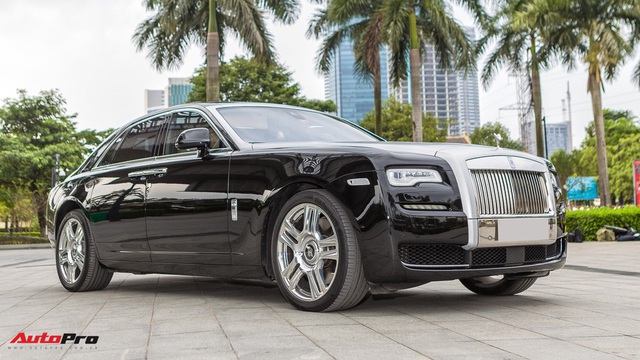 Rolls-Royce Ghost Series II đã qua sử dụng rao bán giá 25 tỷ đồng tại Hà Nội