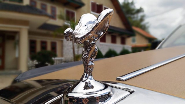 Rolls-Royce Phantom Series II màu độc, biển tứ quý 9 của Lào xuất hiện tại Đà Lạt - Ảnh 5.