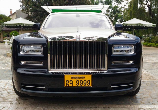 Rolls-Royce Phantom Series II màu độc, biển tứ quý 9 của Lào xuất hiện tại Đà Lạt - Ảnh 1.