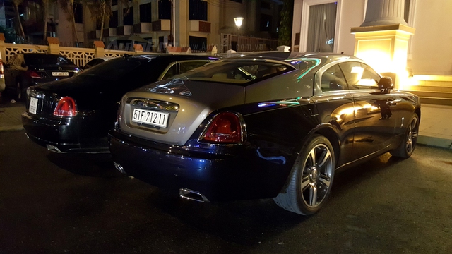 Rolls-Royce Wraith 19 tỷ Đồng của Phan Thành tái xuất trên phố - Ảnh 5. Rolls-Royce Wraith 19 tỷ Đồng của Phan Thành tái xuất trên phố - Ảnh 5.