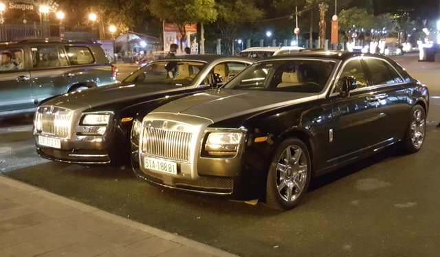 Rolls-Royce Wraith 19 tỷ Đồng của Phan Thành tái xuất trên phố  - Ảnh 11.