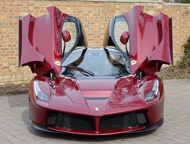 Siêu phẩm Ferrari LaFerrari màu hiếm rao bán 77 tỷ Đồng - Ảnh 1.