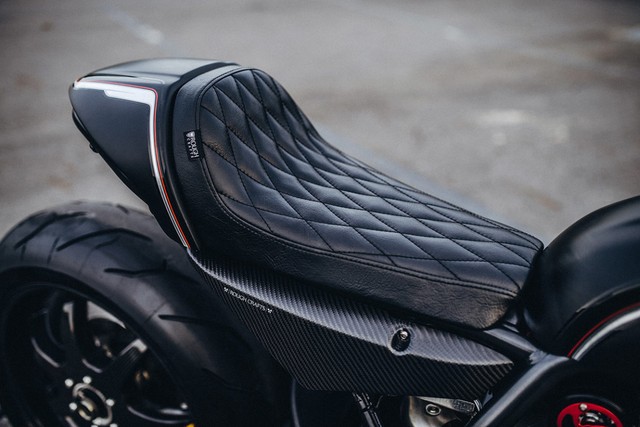 Ducati Scrambler lột xác với phiên bản độ cực hầm hố và trang bị full carbon từ A-Z - Ảnh 5.
