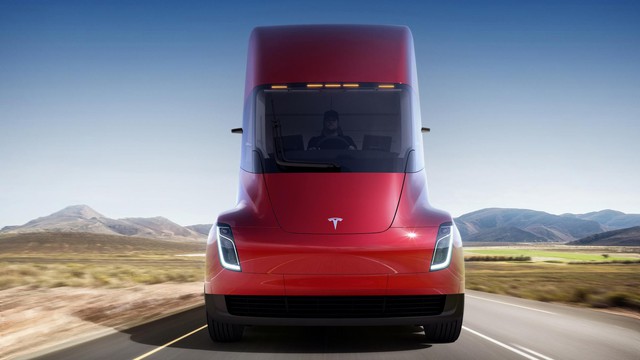 Bị chê ảo tưởng nhưng Tesla Roadster và Semi Truck có lý do để thành công - Ảnh 2.