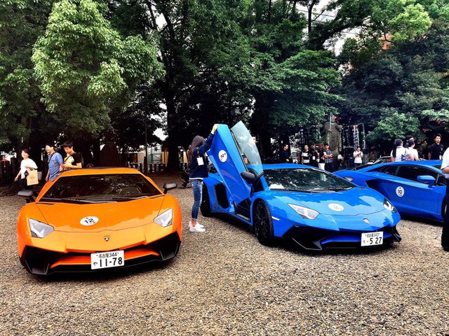 Xem dàn siêu xe Lamborghini khủng của các tay chơi Nhật tụ tập - Ảnh 2. Xem dàn siêu xe Lamborghini khủng của các tay chơi Nhật tụ tập - Ảnh 2.