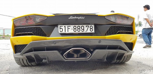 Lamborghini Aventador S độc nhất Việt Nam của đại gia quận 12 đã ra biển trắng, giá ước tính 48 tỷ Đồng - Ảnh 1.