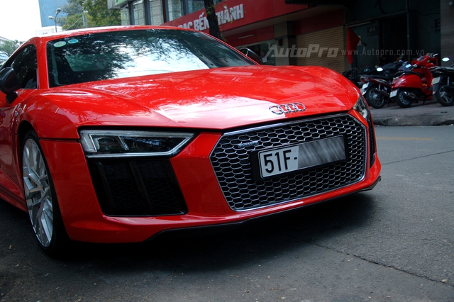 Siêu xe Audi R8 V10 Plus 2016 thứ 4 tìm thấy chủ nhân tại Việt Nam - Ảnh 7.