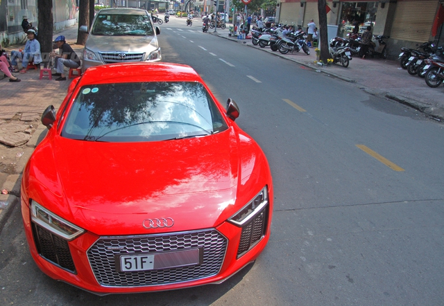 Siêu xe Audi R8 V10 Plus 2016 thứ 4 tìm thấy chủ nhân tại Việt Nam - Ảnh 9.