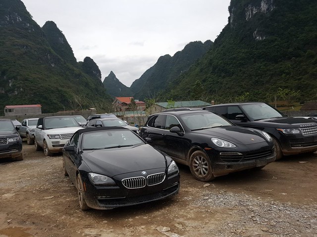Hàng chục siêu xe và xe siêu sang xuất hiện tại miền núi Cao Bằng gây choáng - Ảnh 16.