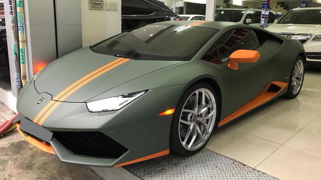 Lamborghini Huracan từng độ mâm bản giới hạn 273 triệu Đồng đang được chủ nhân rao bán