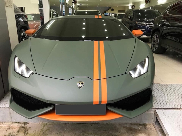 Lamborghini Huracan từng độ mâm bản giới hạn 273 triệu Đồng đang được chủ nhân rao bán - Ảnh 1.