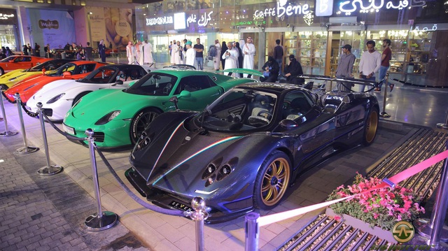 Chuỗi sự kiện Cars and Coffee lần thứ 10 diễn ra tại Ả-rập Xê-út