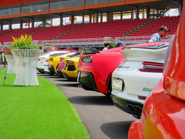 Siêu xe và xe thể thao cao cấp hội ngộ tại trường đua 2.000 tỷ Đồng của Dũng lò vôi - Ảnh 6.