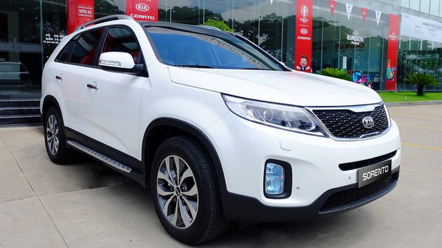 Kia Sorento hạ giá xuống thấp nhất phân khúc SUV 7 chỗ tại Việt Nam
