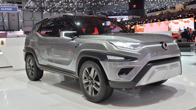 Làm quen với Ssangyong XAVL - xe crossover 7 chỗ lai minivan