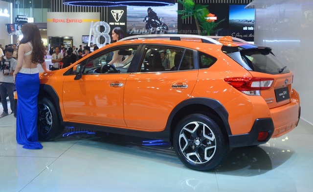 Cận cảnh Subaru XV 2018 có giá bán 1,55 tỷ Đồng tại Việt Nam - Ảnh 18.