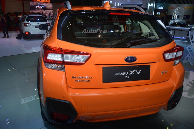 Cận cảnh Subaru XV 2018 có giá bán 1,55 tỷ Đồng tại Việt Nam - Ảnh 6.