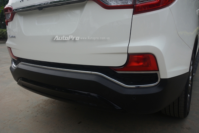 Tóm gọn SUV cỡ trung SsangYong Rexton 2018 - đối thủ sắp ra mắt Việt Nam của Toyota Fortuner - Ảnh 13.