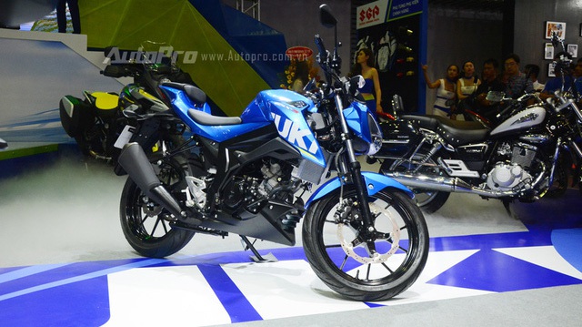 Naked bike Suzuki GSX-S150 có giá từ 68,9 triệu Đồng tại Việt Nam, rẻ hơn nhiều so với Yamaha TFX150