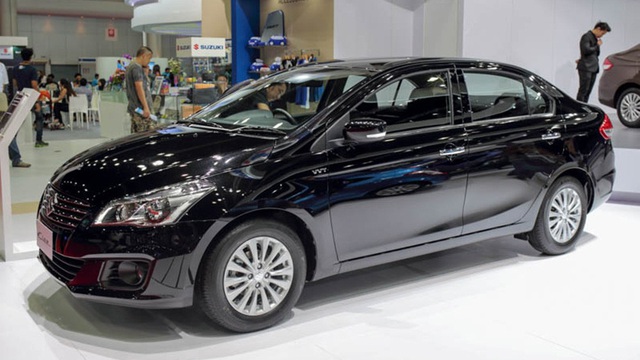 Hết tháng “cô hồn”, Suzuki Ciaz giảm giá cả trăm triệu chạy đua cùng Honda, Toyota