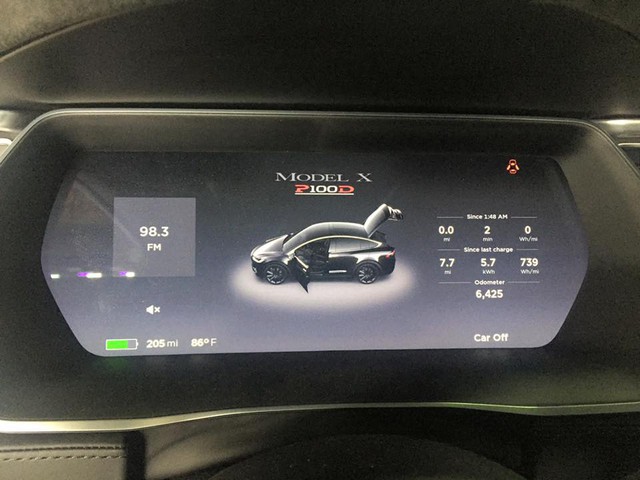 SUV điện Tesla Model X P100D đầu tiên xuất hiện tại Sài thành - Ảnh 6.