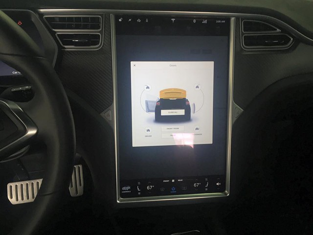 SUV điện Tesla Model X P100D đầu tiên xuất hiện tại Sài thành - Ảnh 11.