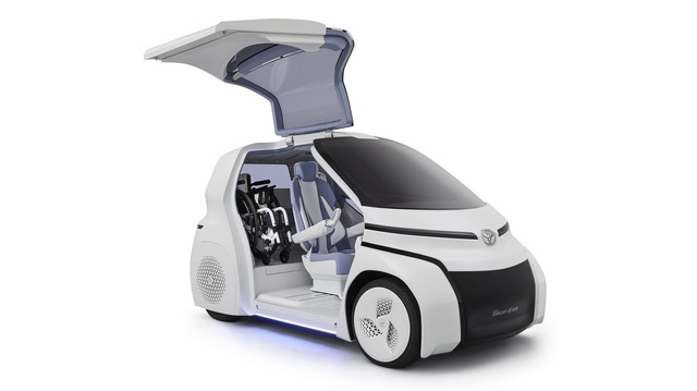 Toyota Concept-i Ride - Xe nhỏ nhất thế giới được trang bị cửa cánh chim