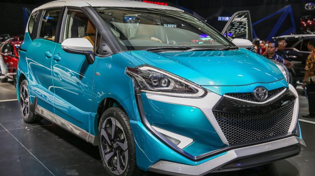 Xe gia đình Toyota Sienta "lột xác" từ hình tượng dễ thương sang đậm chất thể thao