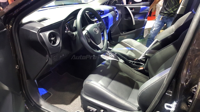 Toyota Corolla Altis ESport 2017 mới ra mắt các khách hàng Việt có gì hot? - Ảnh 9.