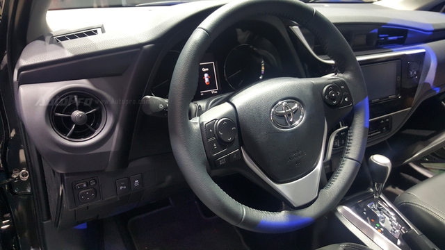 Toyota Corolla Altis ESport 2017 mới ra mắt các khách hàng Việt có gì hot? - Ảnh 12.