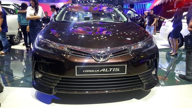 Toyota Corolla Altis ESport 2017 mới ra mắt các khách hàng Việt có gì hot? - Ảnh 1.