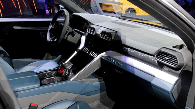 Ảnh thực tế siêu SUV Lamborghini Urus vừa ra mắt - Ảnh 5.