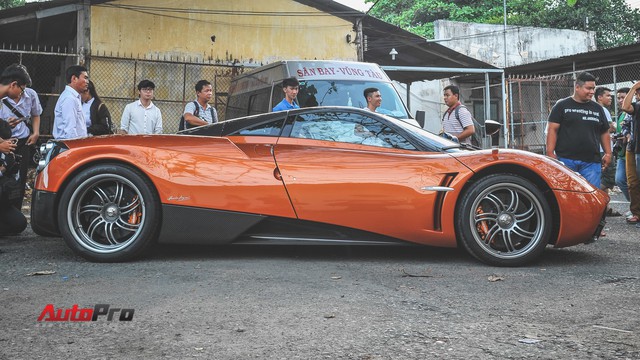 Xem chi tiết Pagani Huayra đang rao bán của Minh Nhựa - Ảnh 8.