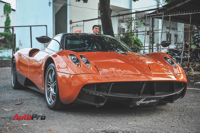 Xem chi tiết Pagani Huayra đang rao bán của Minh Nhựa - Ảnh 1.