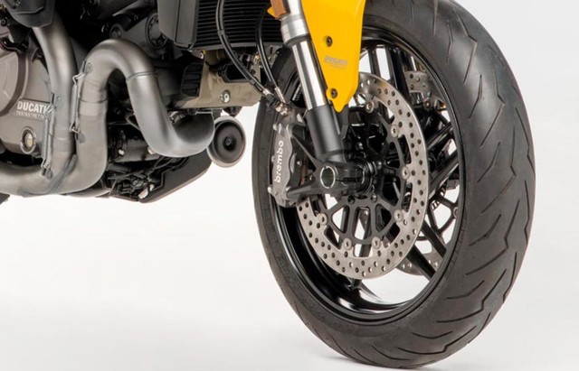 Ducati Monster 821 2018: nâng cấp thiết kế, giảm thiểu sức mạnh - Ảnh 5.