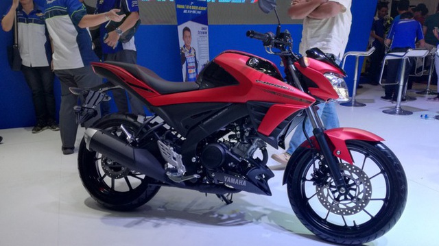 Xe côn tay Yamaha V-Ixion R 2017 bắt đầu được bày bán với giá từ 49 triệu Đồng